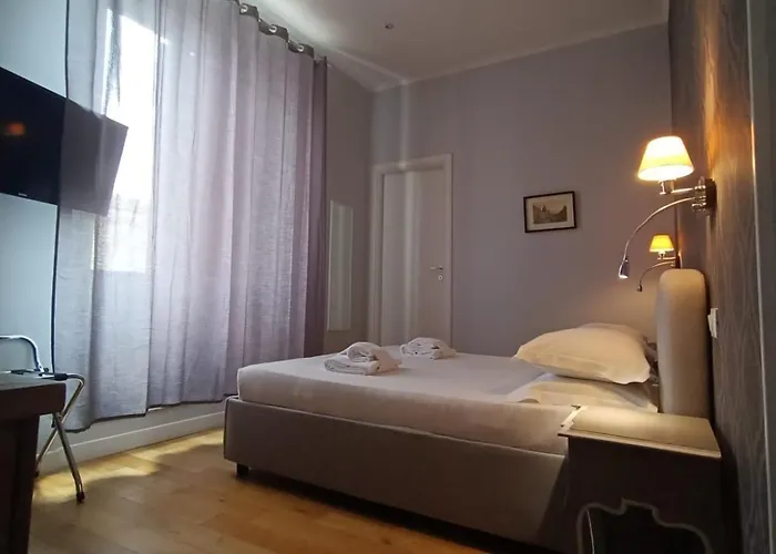 Konukevi The Club Navona 4*