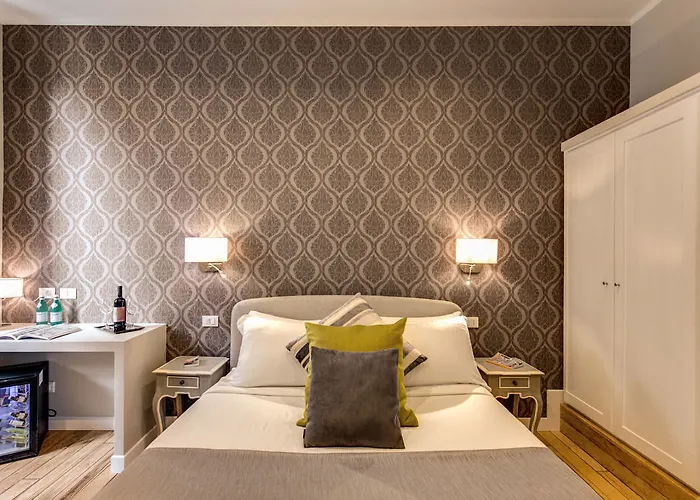 Konukevi The Club Navona 4*
